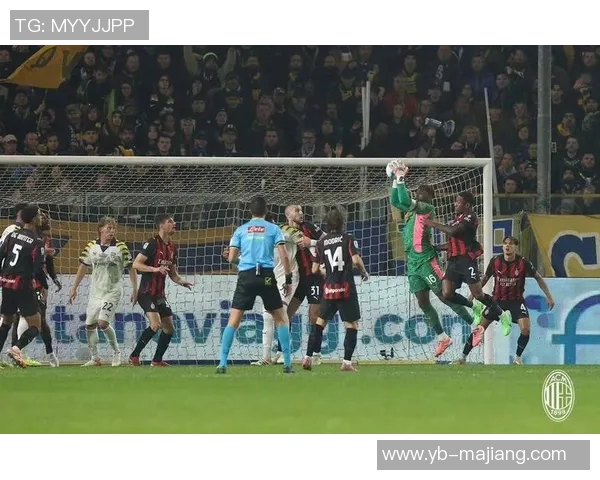 隆戈确认福法纳首发对阵那不勒斯莱奥与S希门尼斯进行单独训练