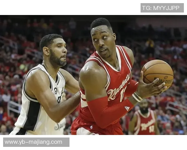 汤姆林表现抢眼10投8中轻松砍下18分6篮板2抢断并贡献5前场板