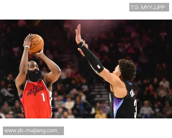 马特巴恩斯称赞哈登表现出色场均26加8全明星资格无可争议 马特巴恩斯称赞哈登表现出色场均26加8全明星资格无可争议